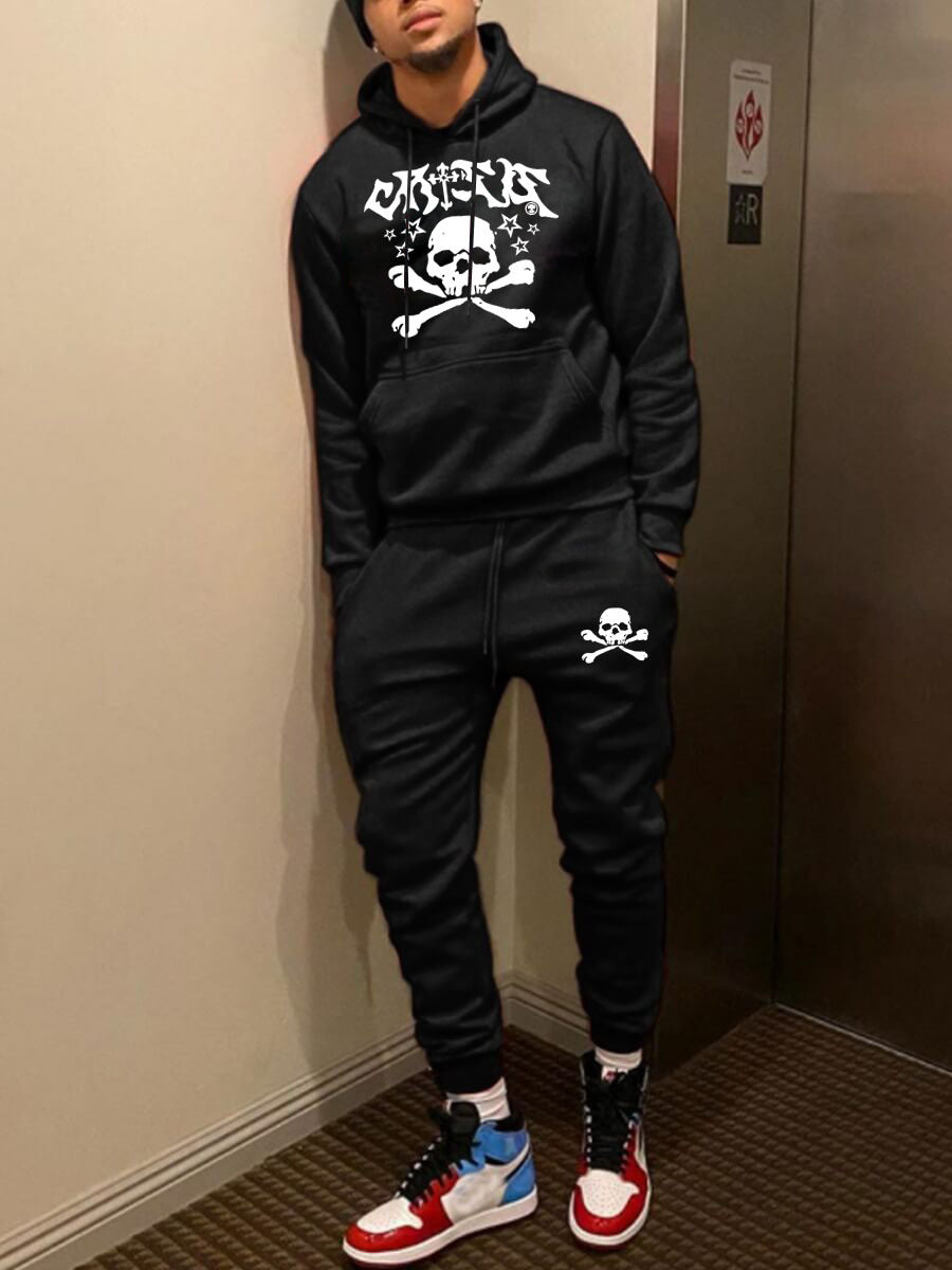 Herren Hoodie und Jogginghose Set mit auffälligem Totenkopf-Design Aliams