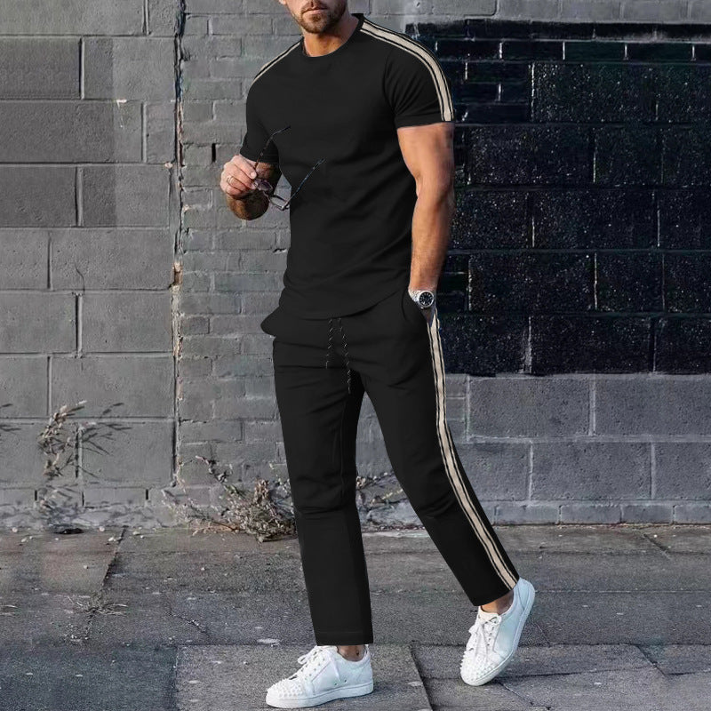 Herren Sportliches Freizeit-Set mit hochwertigem Material und modischen Streifen Aliams