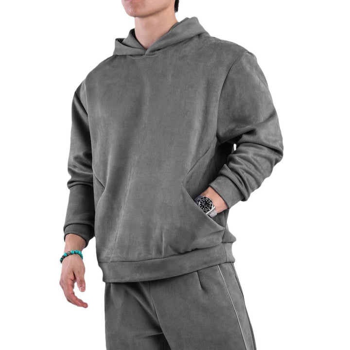 Herren Kapuzensweatshirt aus weichem Fleece-Material mit innovativen Details Aliams