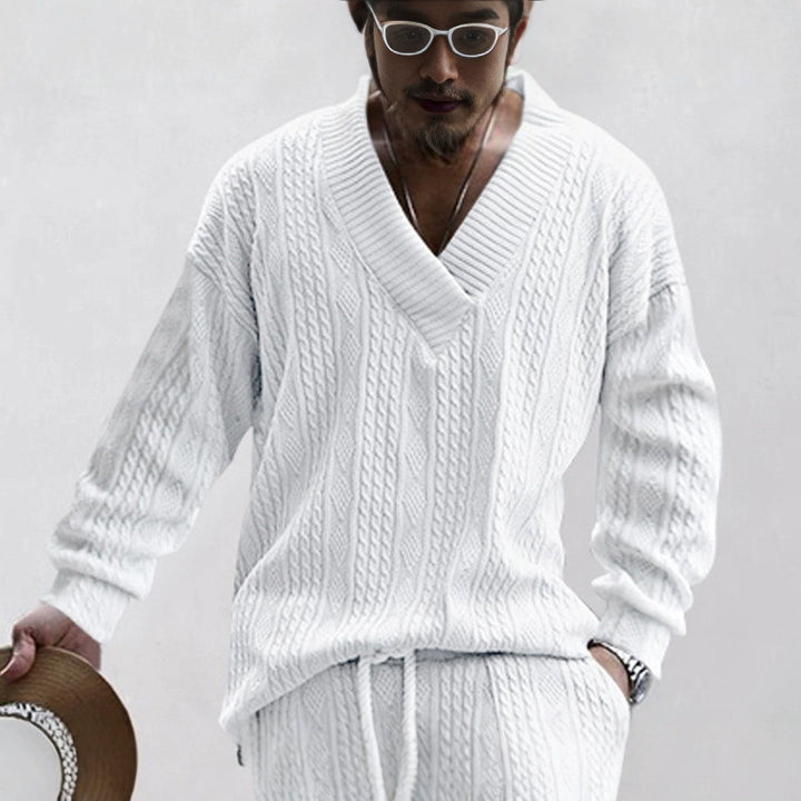 Herren Strickpullover mit V-Ausschnitt und innovativem Kabelstrick-Muster Aliams