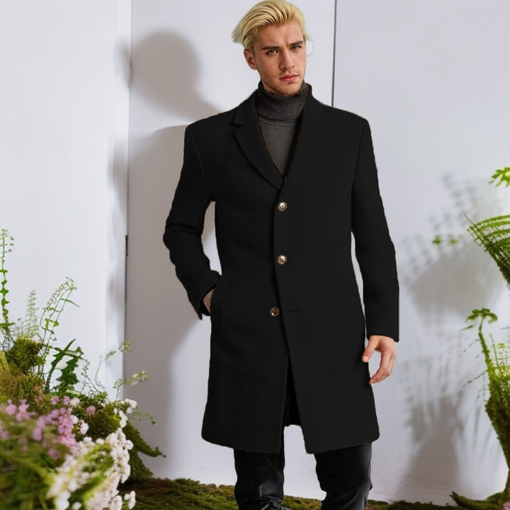 Herren eleganter Langmantel mit goldenen Knöpfen und klassischem Schnitt Aliams