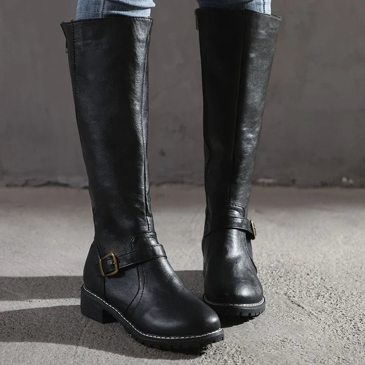 Elegante Lederstiefel Für Damen Im Trend