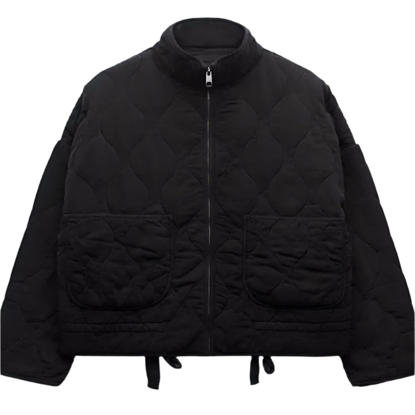 Leichte Damenjacke mit praktischen Taschen