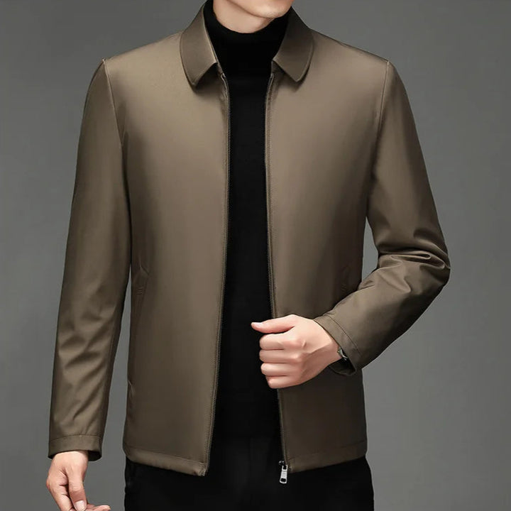 Luxuriöse Nanosilk-Daunenjacke