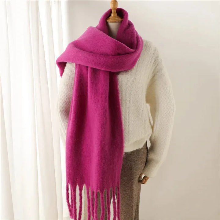 Warmer Schal für Damen im Winter
