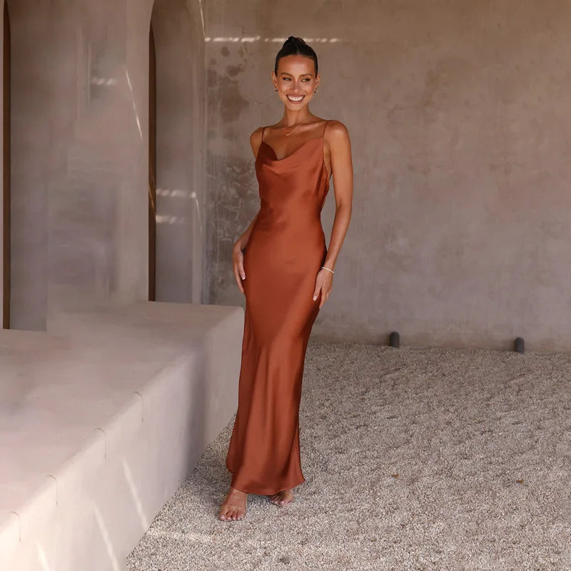 Aliams | Langes Satin Kleid