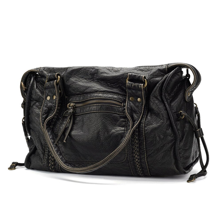 Schwarze Handtasche für die Schule