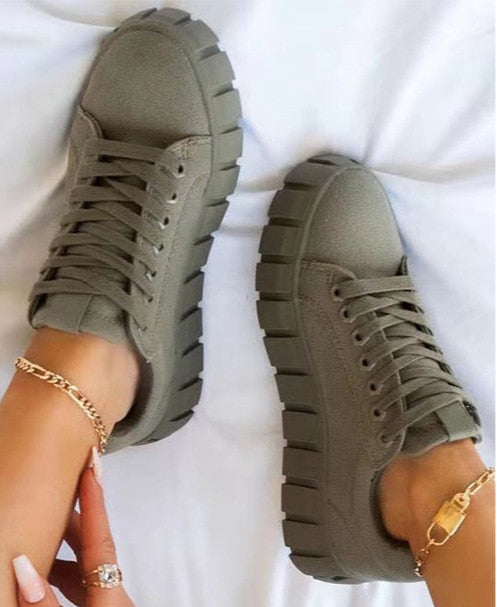 Aliams | Wildleder Sneakers Mit Klobigem Plateau Für Damen