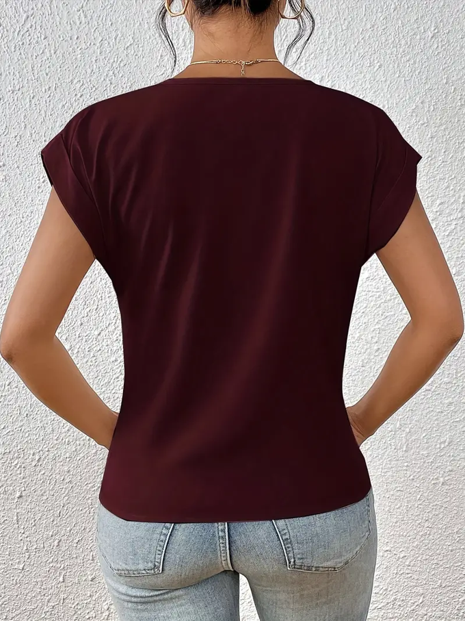 Das Perfekte V-Ausschnitt-Top Für Frauen