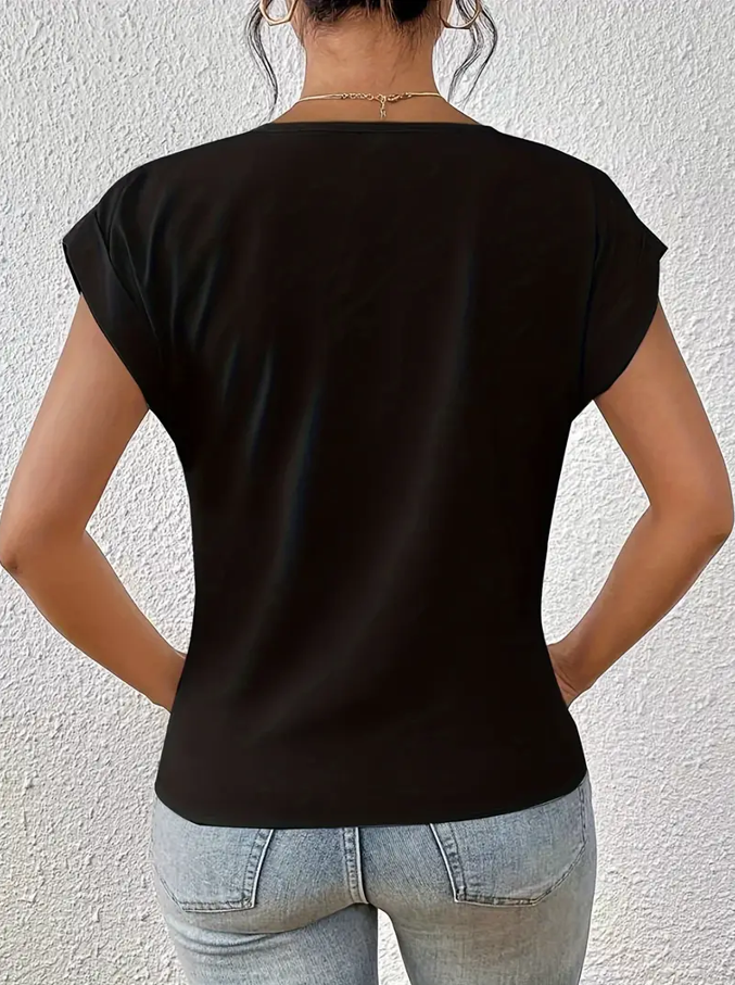 Das Perfekte V-Ausschnitt-Top Für Frauen