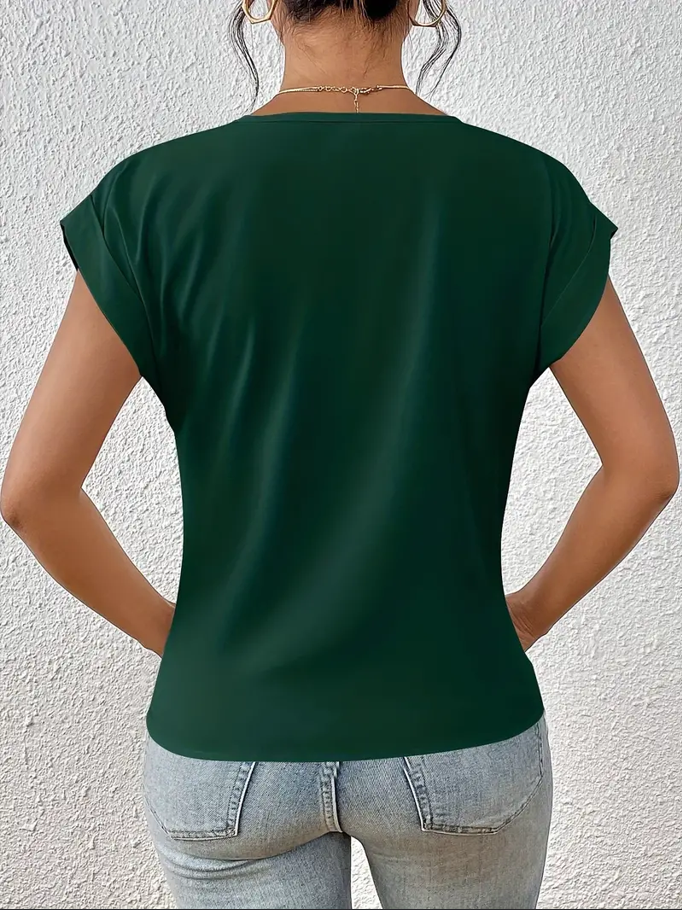 Das Perfekte V-Ausschnitt-Top Für Frauen