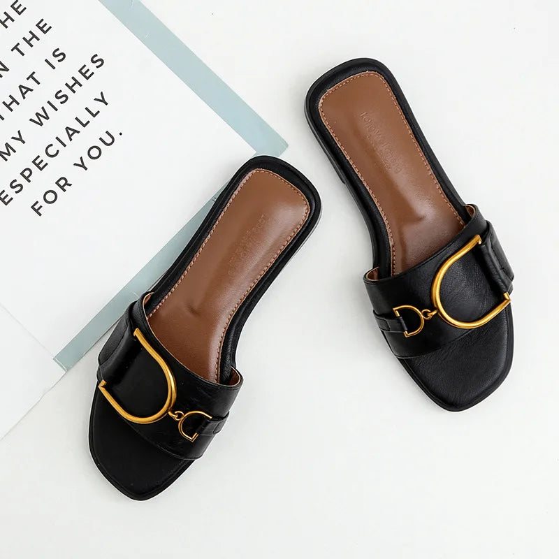 Aliams | Damen-Slipper Aus Leder mit Quadratischer Zehenpartie: Designer-Flats mit Metallverzierung, Outdoor-Flip-Flops, Gummisohle