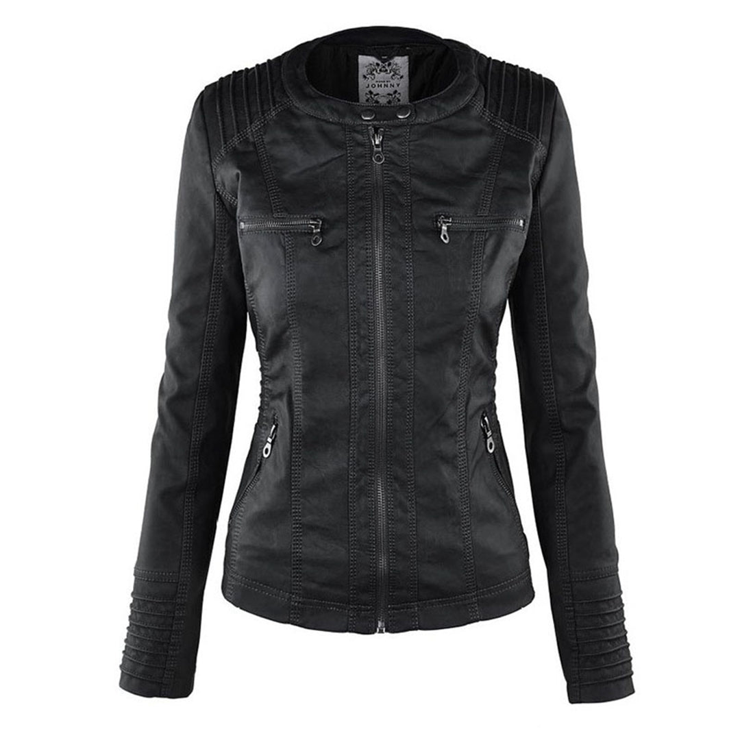 Frontansicht einer schwarz lederjacke mit kapuze