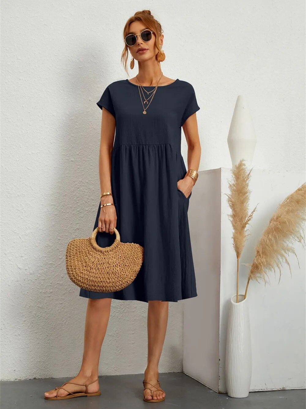 Aliams | Elegantes, Tailliertes Kleid mit Zeitlosem Stil für Frauen
