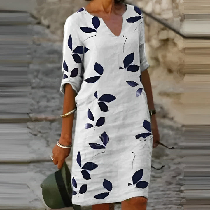 Atemberaubendes Damen-Sommerkleid mit Blätterdruck