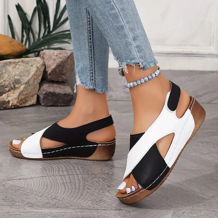 Aliams | Damenschuhe mit Kontrastierendem Keilabsatz