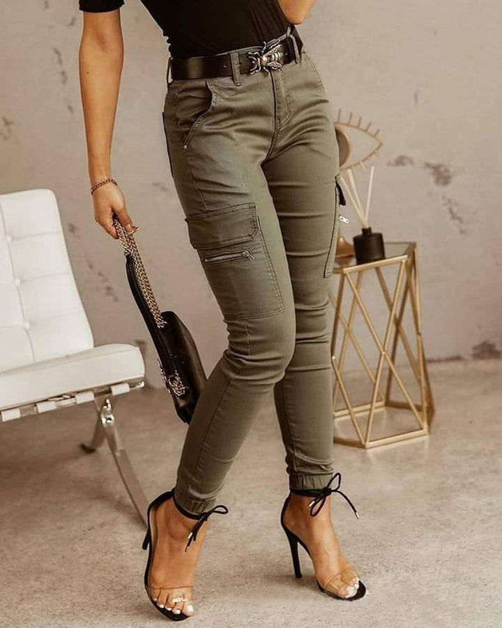 Modische Cargo Jeans Für Damen Im Trend