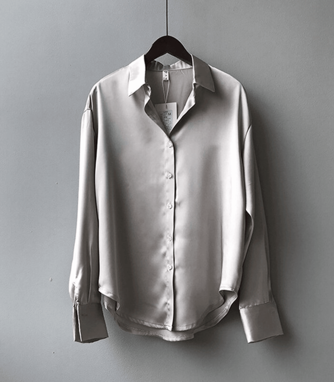 Aliams | Geknöpfte Satin-Seidenbluse