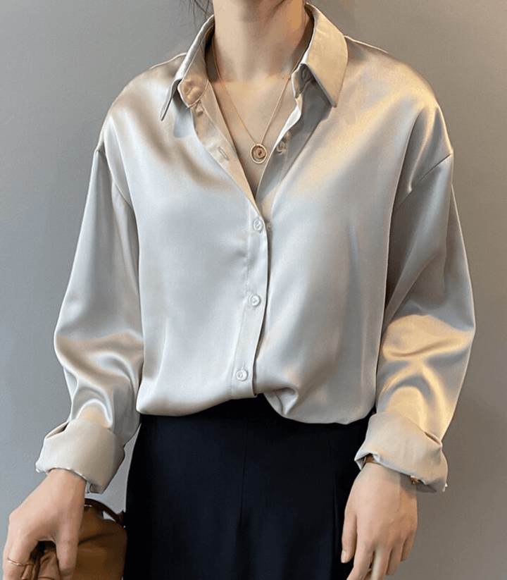 Aliams | Geknöpfte Satin-Seidenbluse
