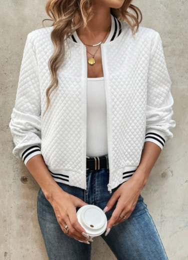 Trendige Bomberjacke Für Einen lässigen Look