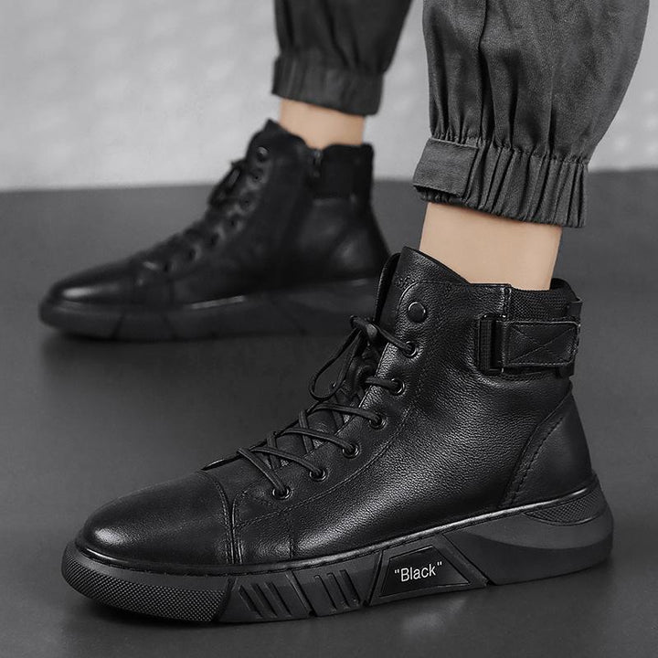 Robuste schwarze Herrenschuhe