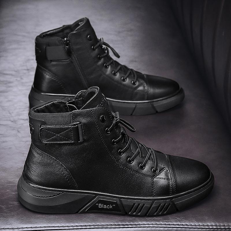 Robuste schwarze Herrenschuhe