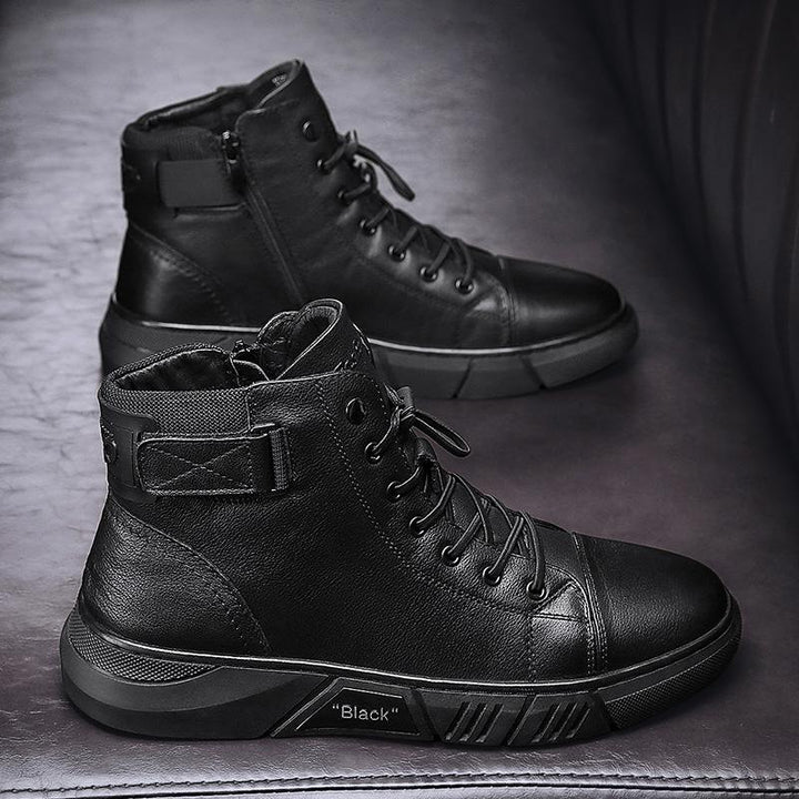 Robuste schwarze Herrenschuhe