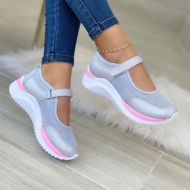 Orthopädische Schuhe mit stützender Einlegesohle