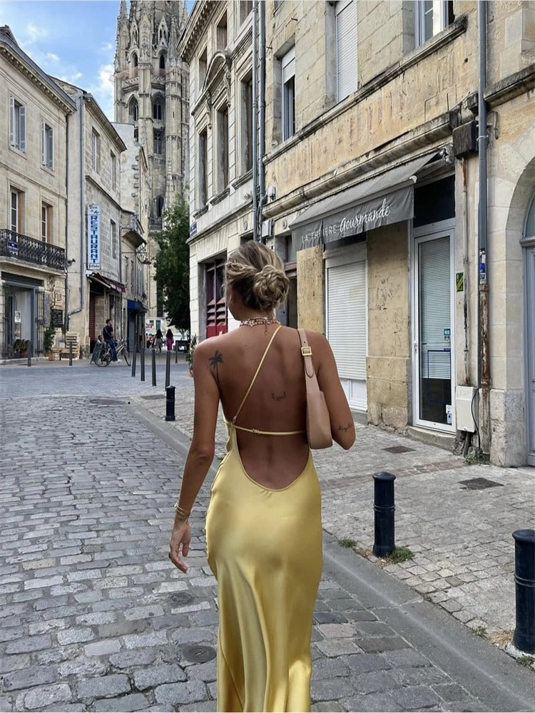 Elegantes gelbes Midikleid
